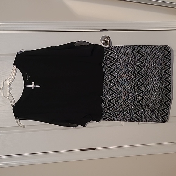 Fancy sparkley dress. NWOT - Picture 1 of 8